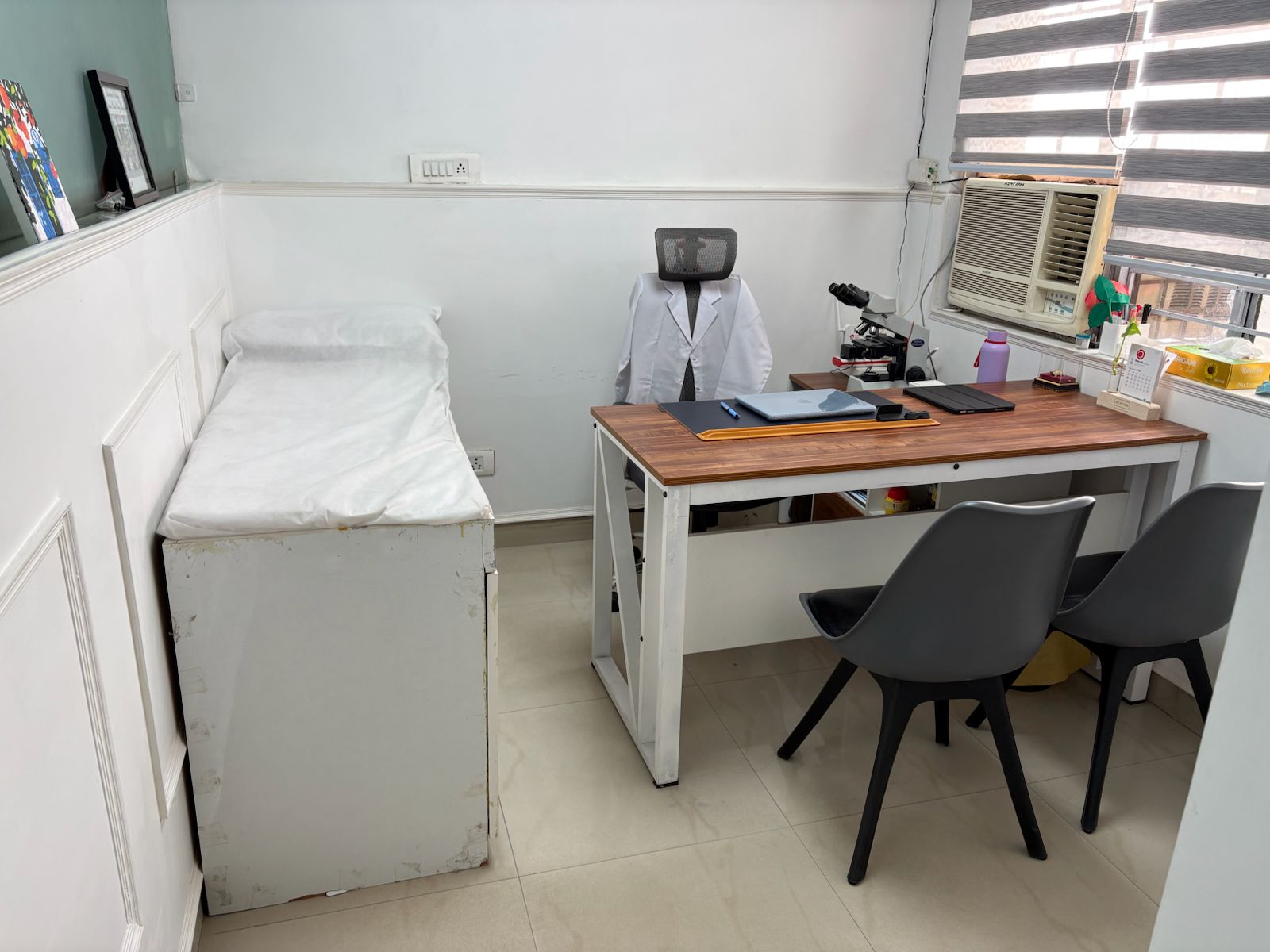 Doctor Consultation Room