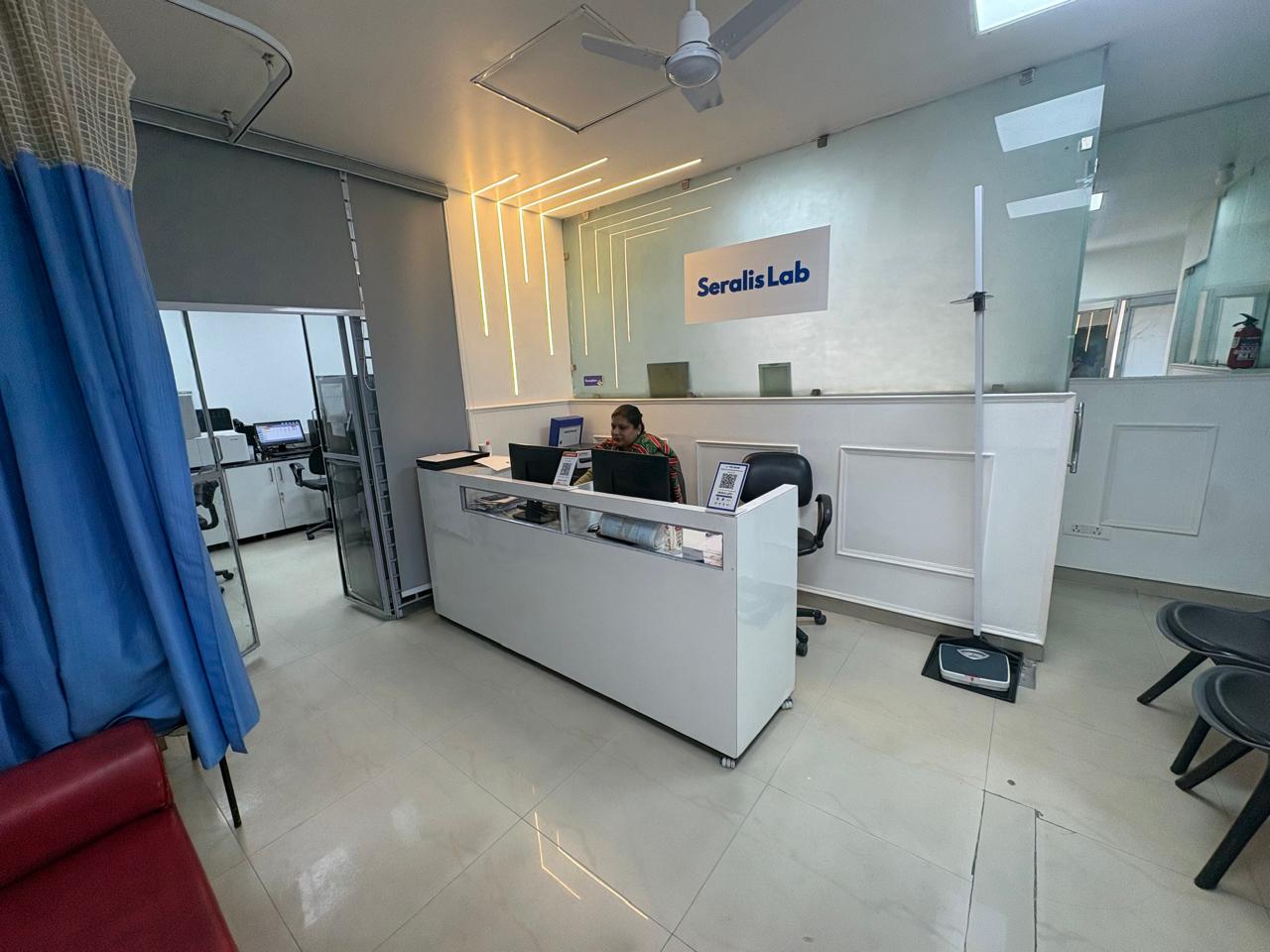 Front Desk & Lobby